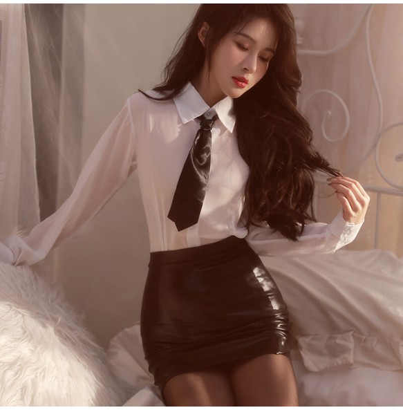 FEE ET MOI - Deep V Allure Backless Secretary Outfit (White - Black)